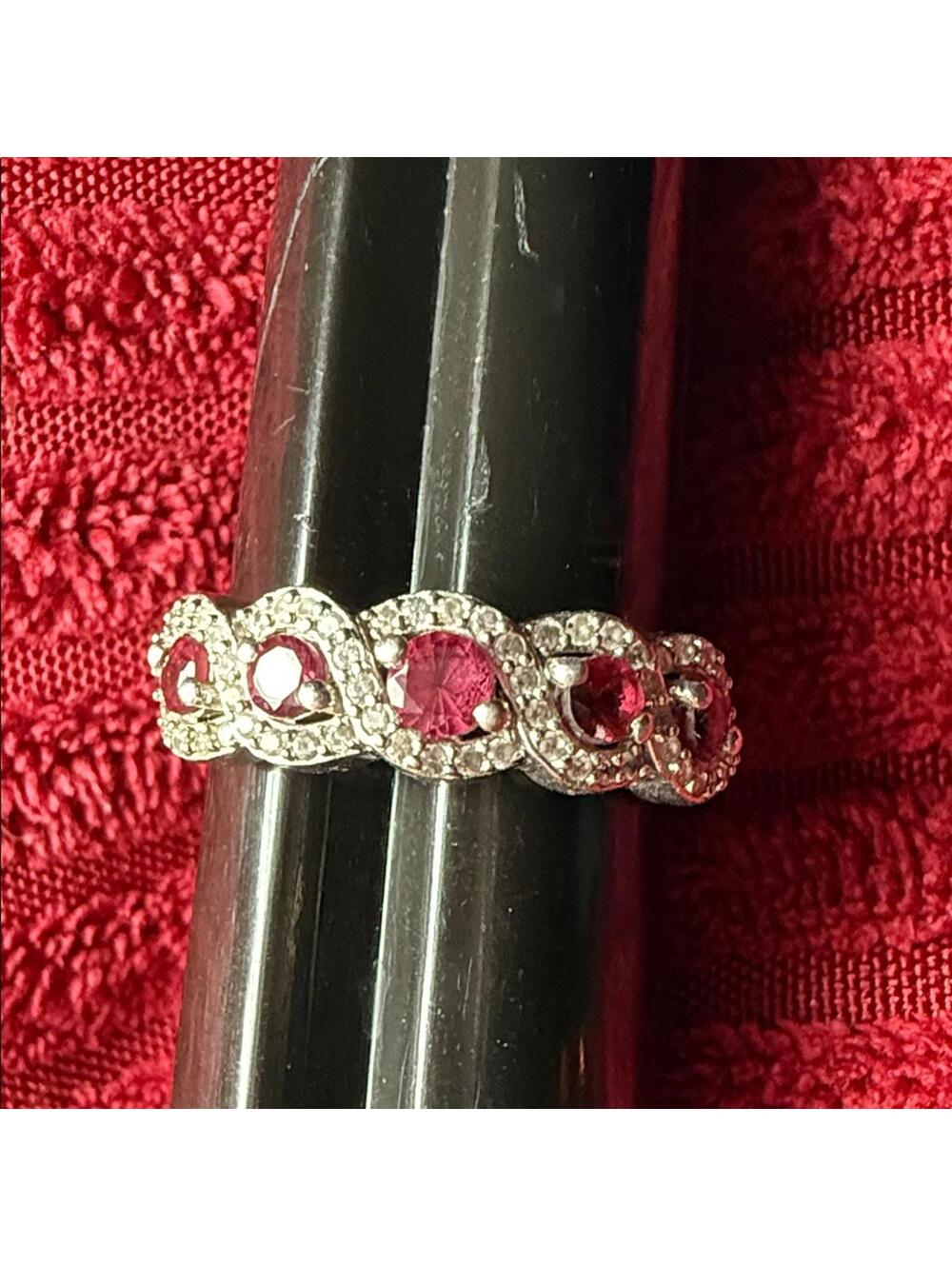 Sterling Silver Oval Red Stone Band Ring